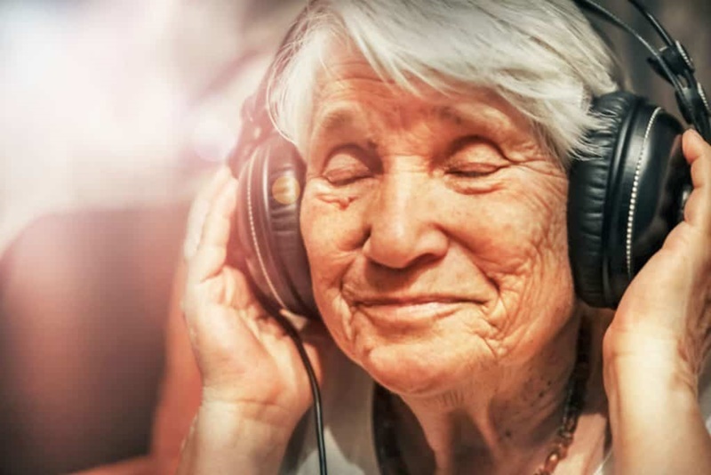 Best Apps to Listen to Catholic Music